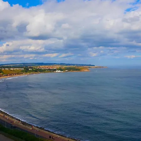 Seascape - Fantastic Location With Sea Views!