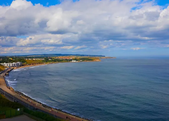 Seascape - Fantastic Location With Sea Views!