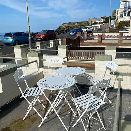 Lägenhet Seascape - Fantastic Location With Sea Views!