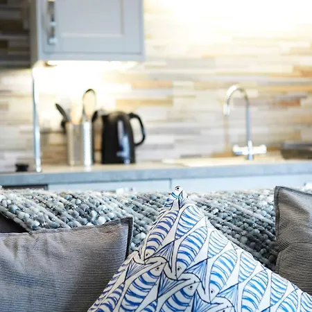 Seascape - Fantastic Location With Sea Views! Lägenhet *